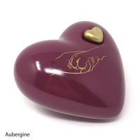 Hundeurne in Herzform mit Pfote in Hand Zeichnung Aubergine
