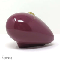 Hundeurne in Herzform mit Pfote in Hand Zeichnung Aubergine