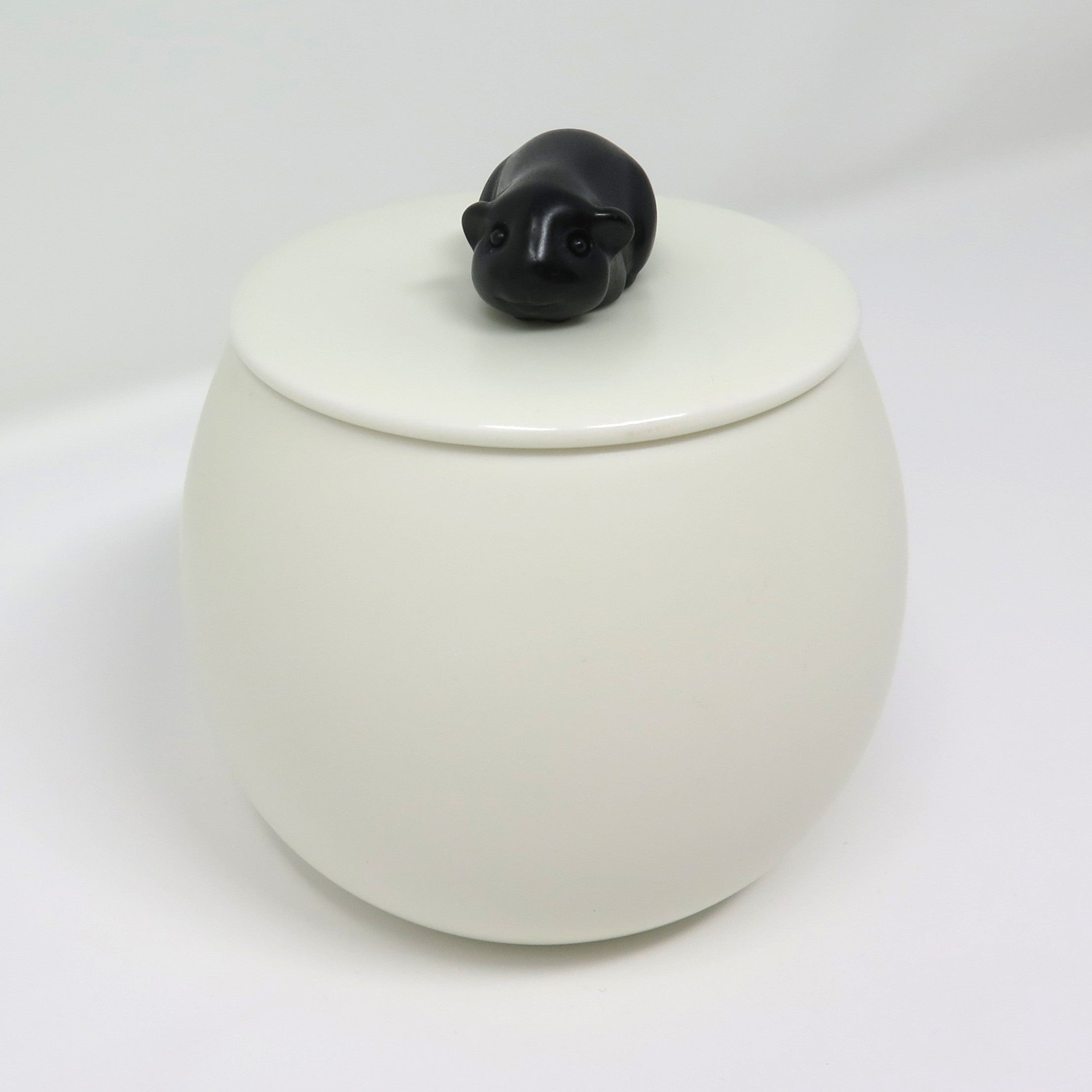 Meerschweinchenurne Krümel